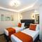 Отель Robin Hotel