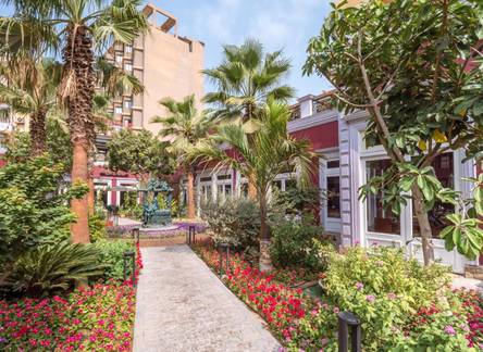 Отель 1920s Boutique Hotel and Restaurants