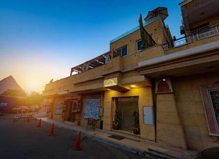 Отель The Gate Front Pyramids & Sphinx View