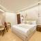 Отель The Muse Pyramids INN
