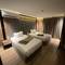 Отель The View Delta Hotel