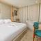 Отель Tiye Pyramids Hotel