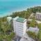 Отель Nest by Hawks Hotels Kamadhoo Baa Atoll