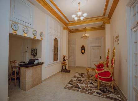Отель Tahrir Plaza Suites