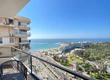 Отель Royal Sea View
