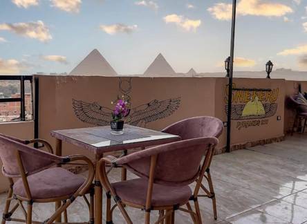 Отель Sneferu Pyramids Inn