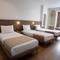 Отель Meshk Airport Hotel