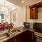 Отель Oyster Bay Beach Suites