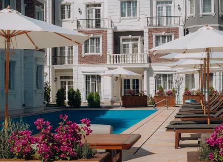 Отель Lamer Sea Breeze Resort