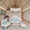 Отель CaraBeach Retreat Cam Ranh