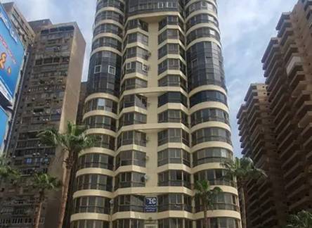 Отель Grand Bayan Hotel At Nile Plaza