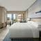 Отель Courtyard by Marriott Danang Han River