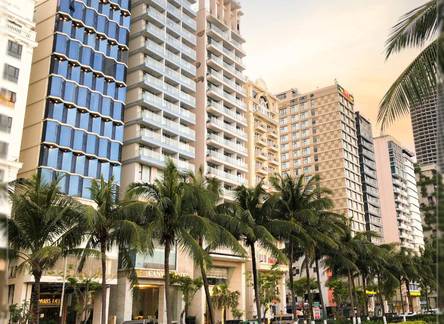Отель Canvas Danang Beach Hotel