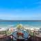 Отель Canvas Danang Beach Hotel