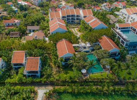 Отель Legacy Hoi An Resort