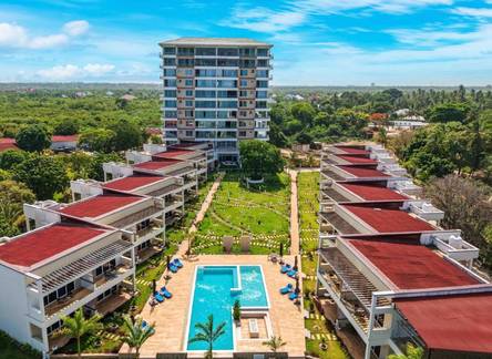 Отель Blue Ocean Resort & Residences