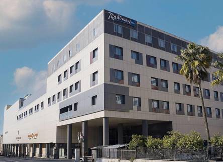 Отель Radisson Blu Hotel, Amman Galleria Mall