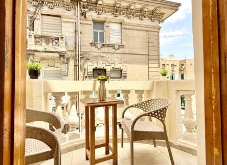 Отель La Bella Casa Hostel