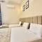 Отель La Bella Casa Hostel