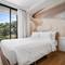 Отель Skypark Aurora in Laguna by Banyan Living