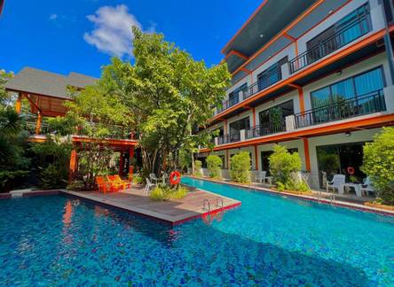 Отель WOW Phuket