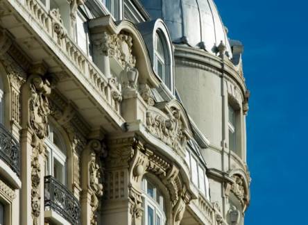Отель Sofia Hotel Balkan, a Luxury Collection Hotel