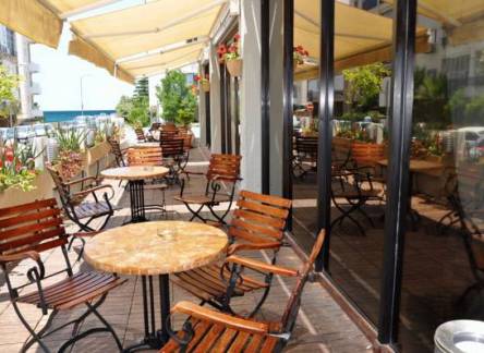 Отель Tal By The Beach