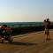Отель Tal By The Beach