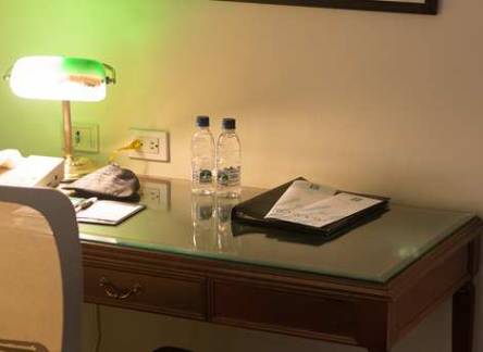Отель Embassy Suites