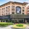 Отель Orchard Rendezvous Hotel by Far East Hospitality